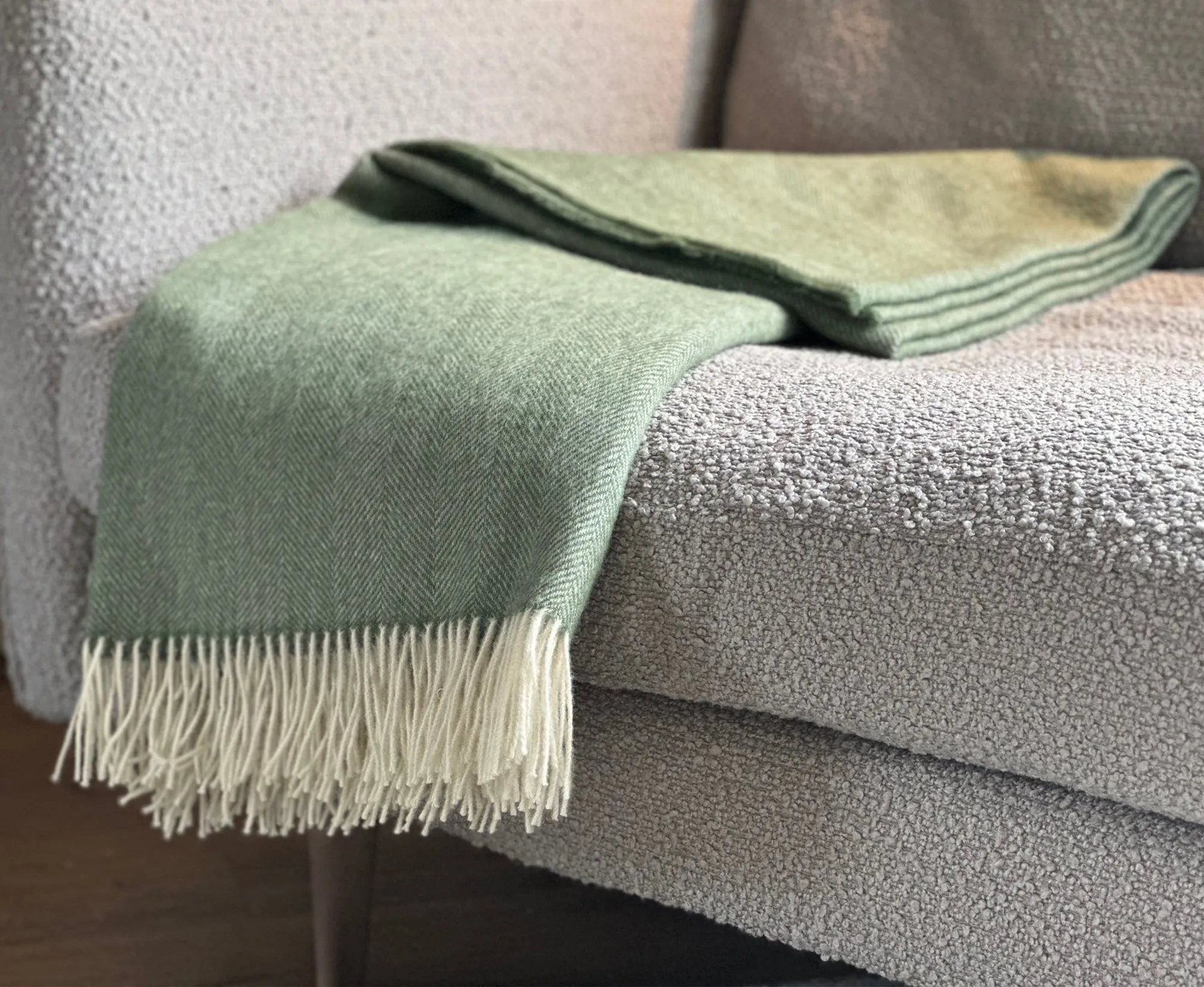 100% Lambswool Herringbone Throw Olive Green