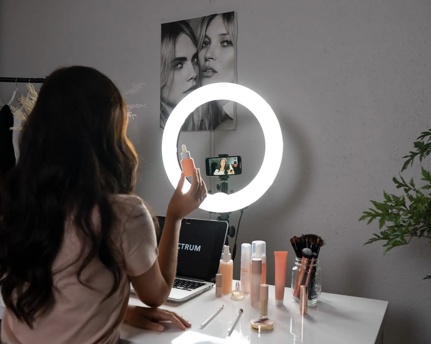 19" Portable LED Beauty Ring Light - Sephora