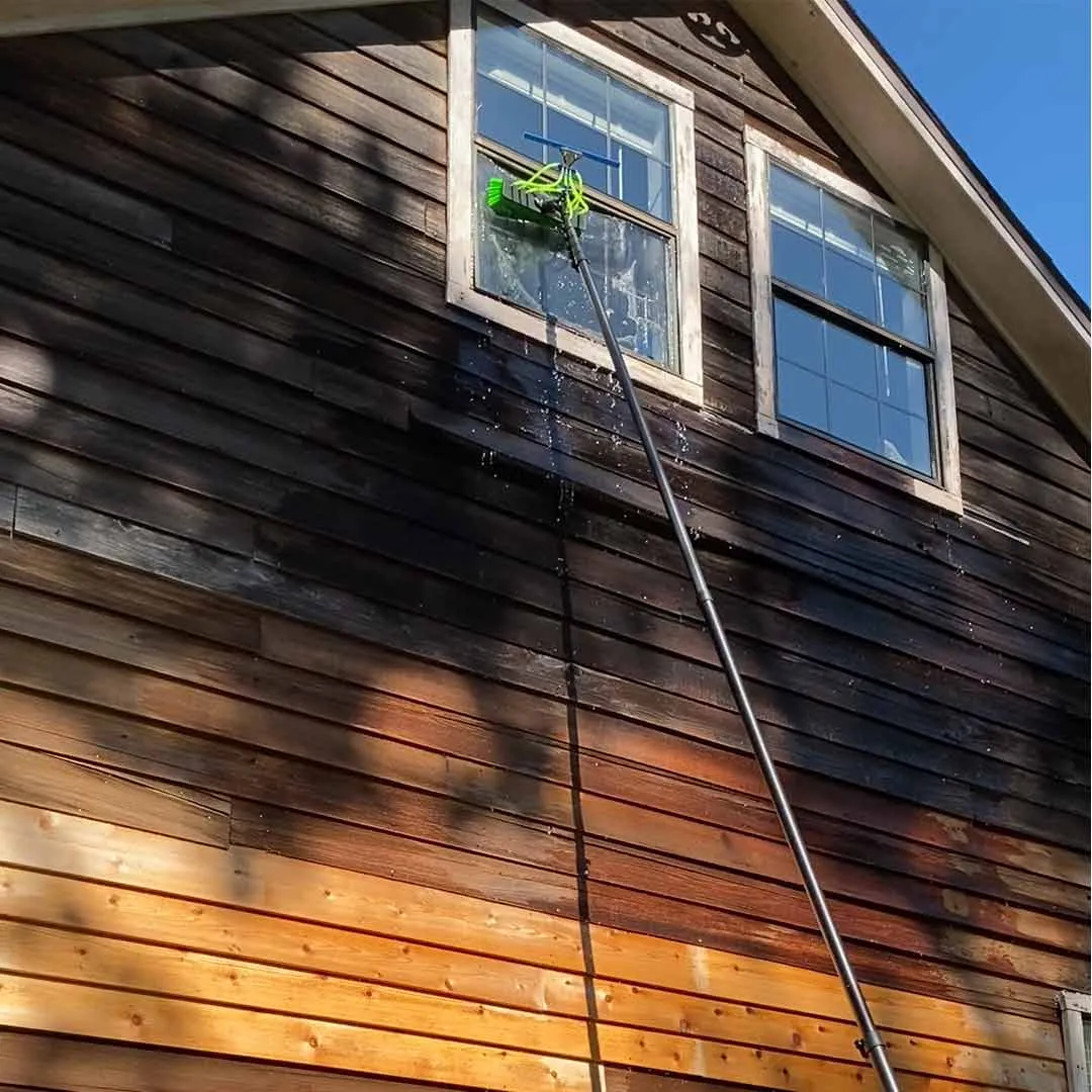 40 Foot Carbon Water Fed Pole with Brush and Squeegee