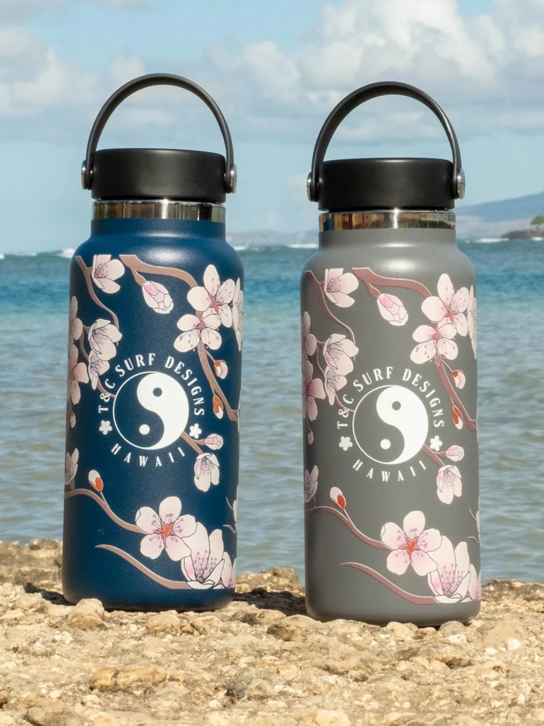 T&C Surf 32 oz Cherry Bloom Hydro Flask